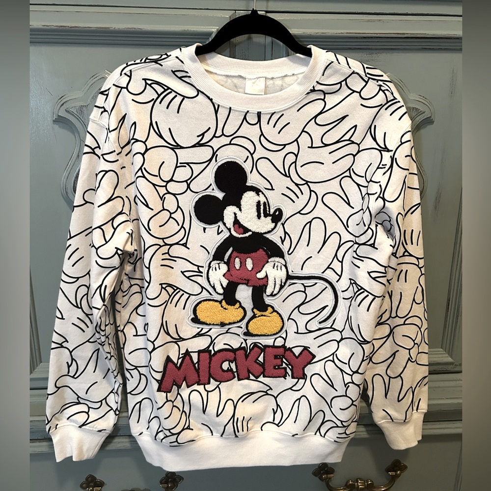 EUC Disney Micky sweater women’s SM